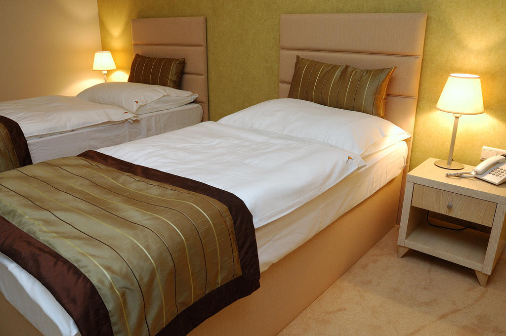 Hotel Predium Vráble Cameră foto